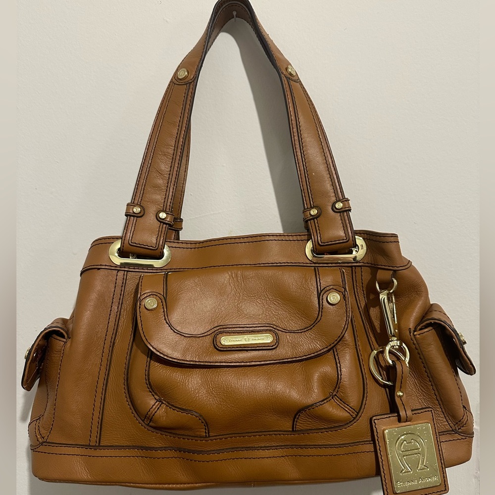 Etienne Aigner Leather Satchel Hobo Handbag Purse w/Keychain and Several Pockets
